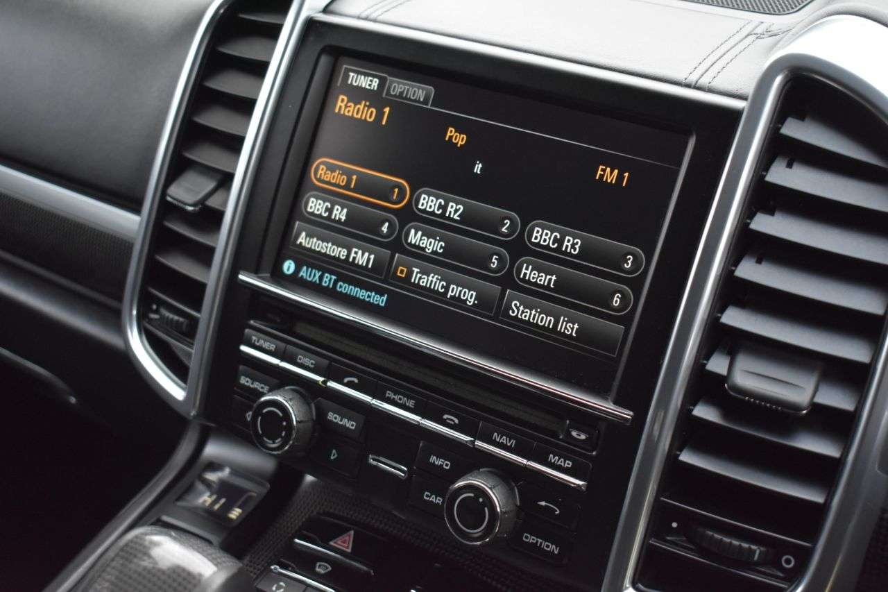 2010 PORSCHE CAYENNE 2010 PORSCHE CAYENNE