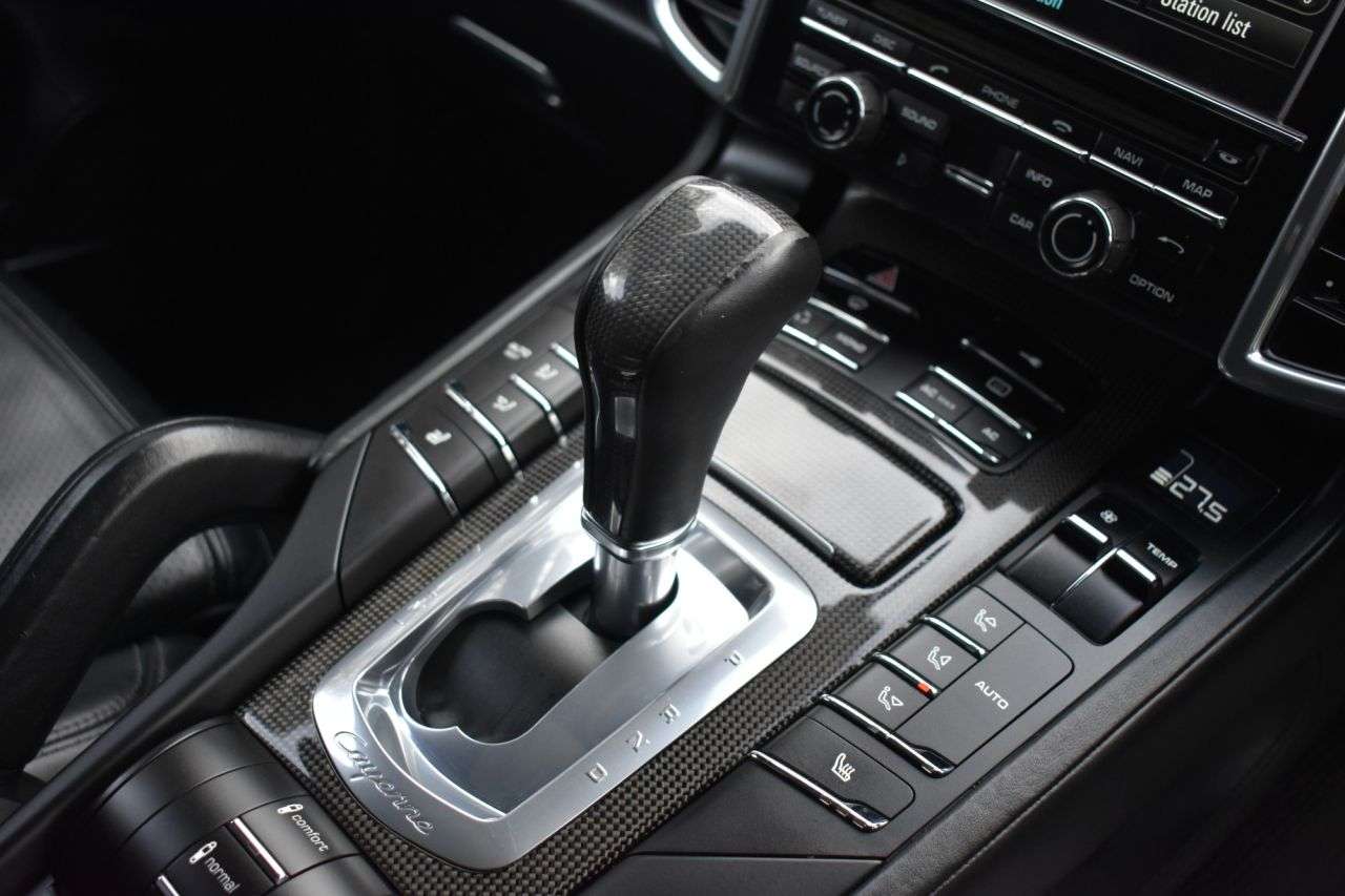 2010 PORSCHE CAYENNE 2010 PORSCHE CAYENNE