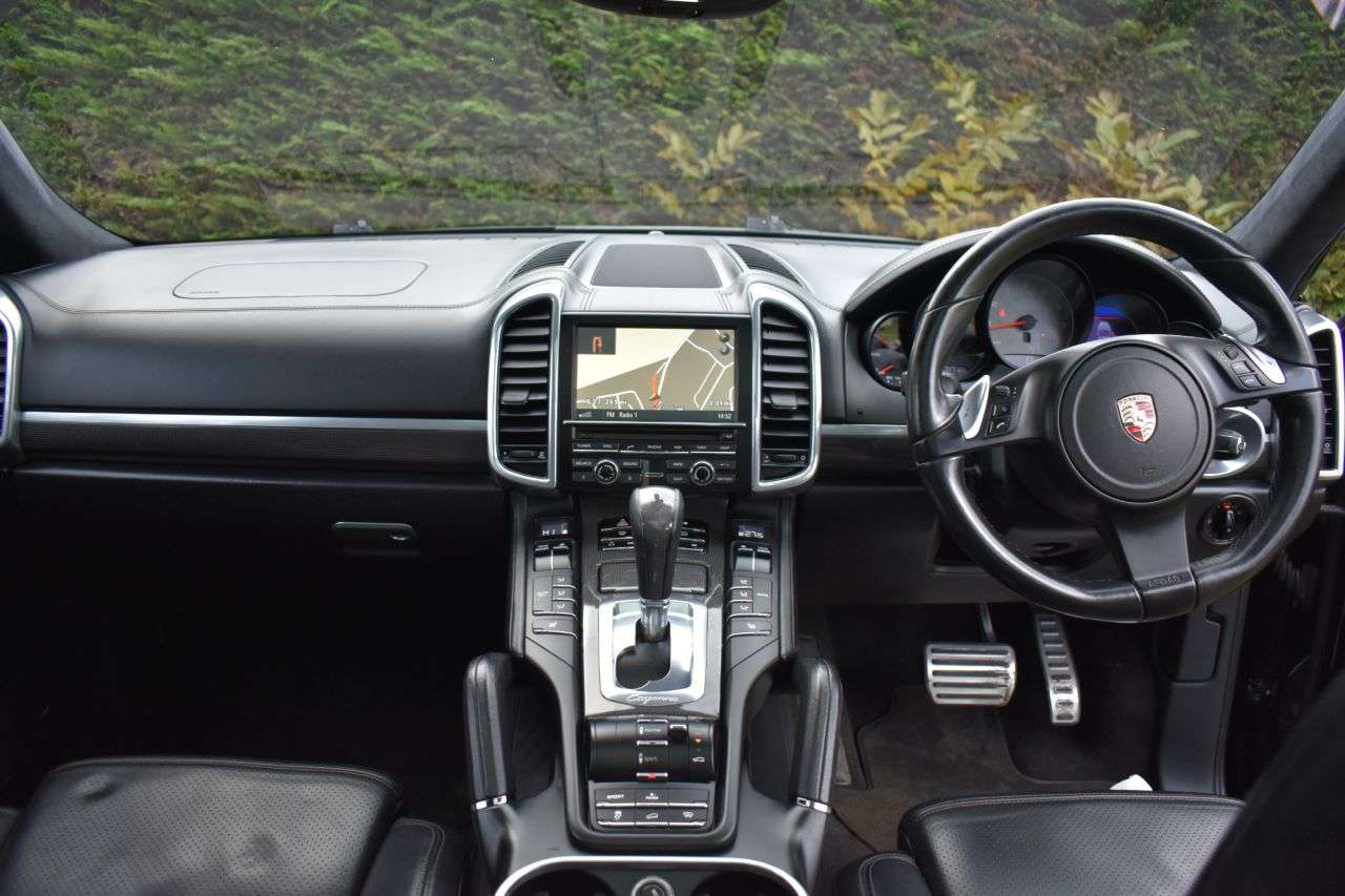 2010 PORSCHE CAYENNE 2010 PORSCHE CAYENNE