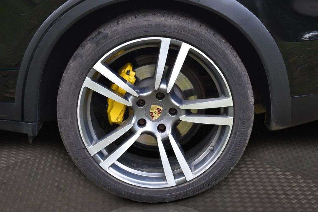 2010 PORSCHE CAYENNE 2010 PORSCHE CAYENNE