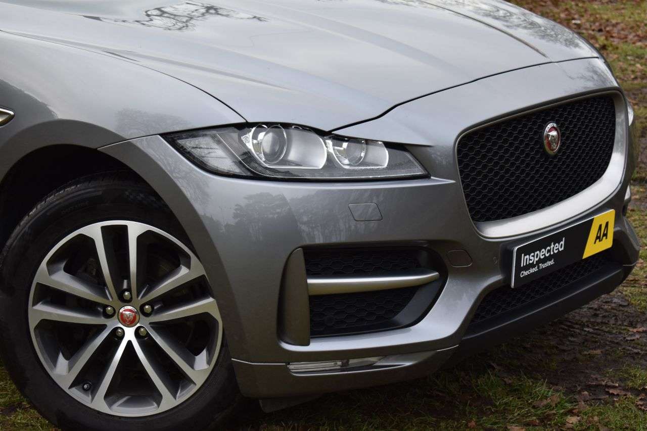 2020 JAGUAR F-PACE 2020 JAGUAR F-PACE