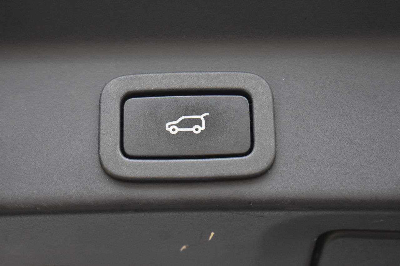 2020 JAGUAR F-PACE 2020 JAGUAR F-PACE