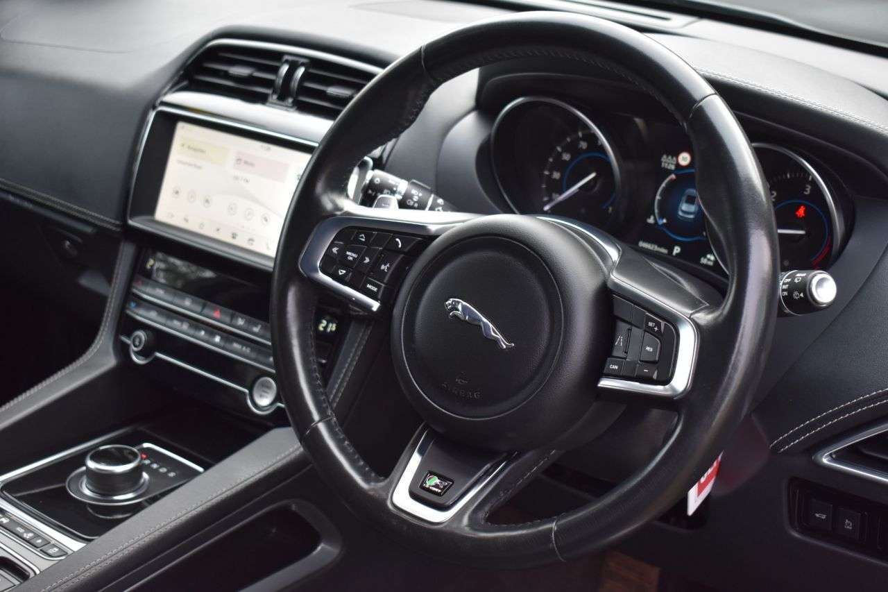 2020 JAGUAR F-PACE 2020 JAGUAR F-PACE