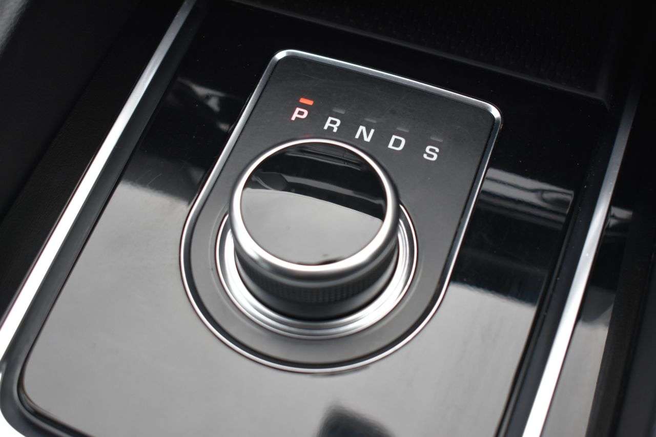 2020 JAGUAR F-PACE 2020 JAGUAR F-PACE