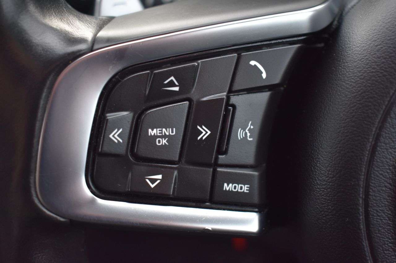 2020 JAGUAR F-PACE 2020 JAGUAR F-PACE