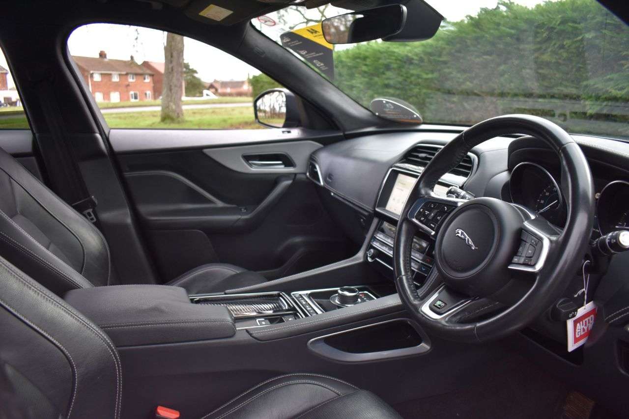 2020 JAGUAR F-PACE 2020 JAGUAR F-PACE