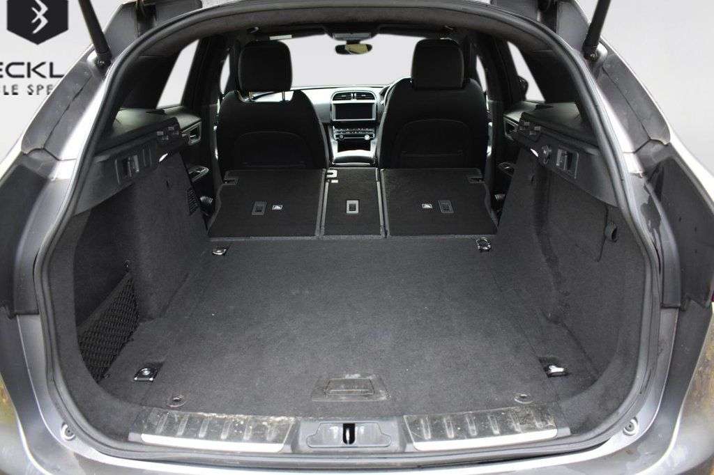 2020 JAGUAR F-PACE 2020 JAGUAR F-PACE