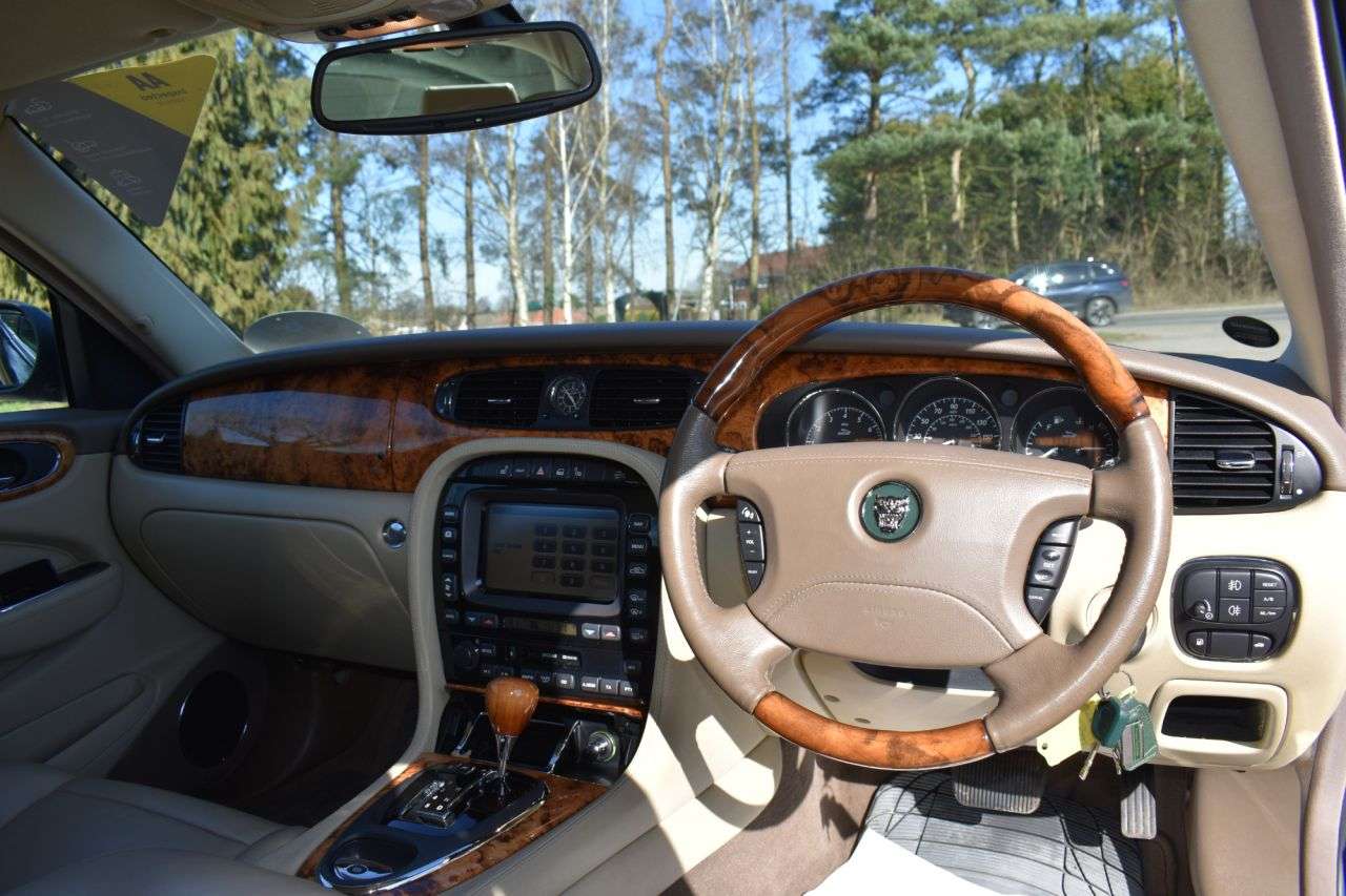 2004 JAGUAR XJ 2004 JAGUAR XJ