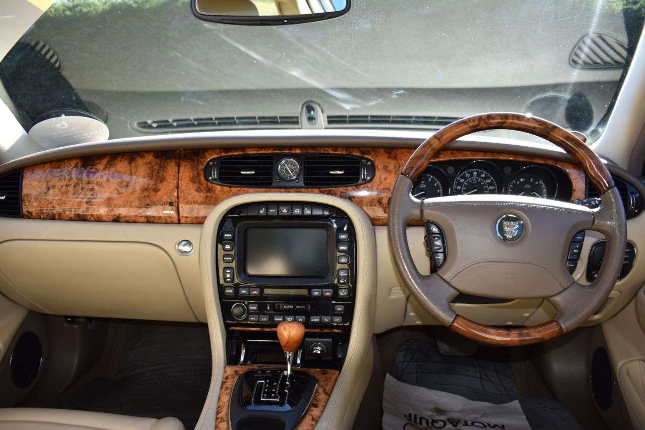 2004 JAGUAR XJ 2004 JAGUAR XJ