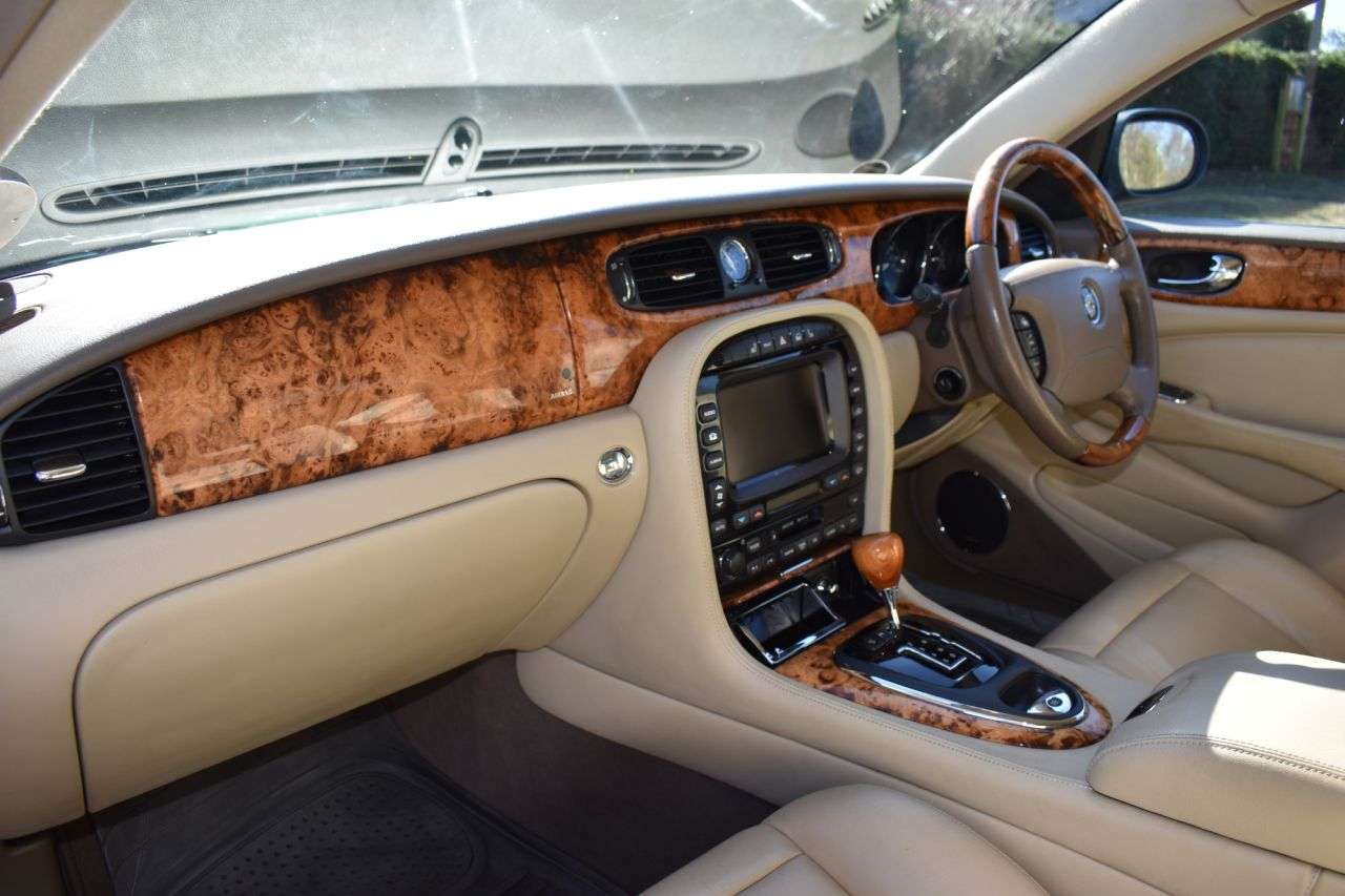 2004 JAGUAR XJ 2004 JAGUAR XJ