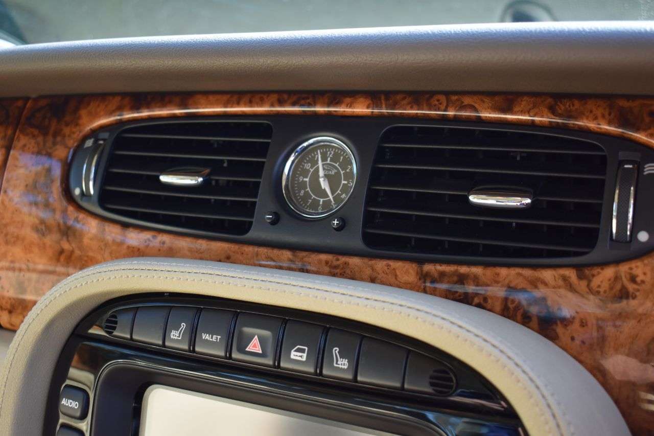 2004 JAGUAR XJ 2004 JAGUAR XJ