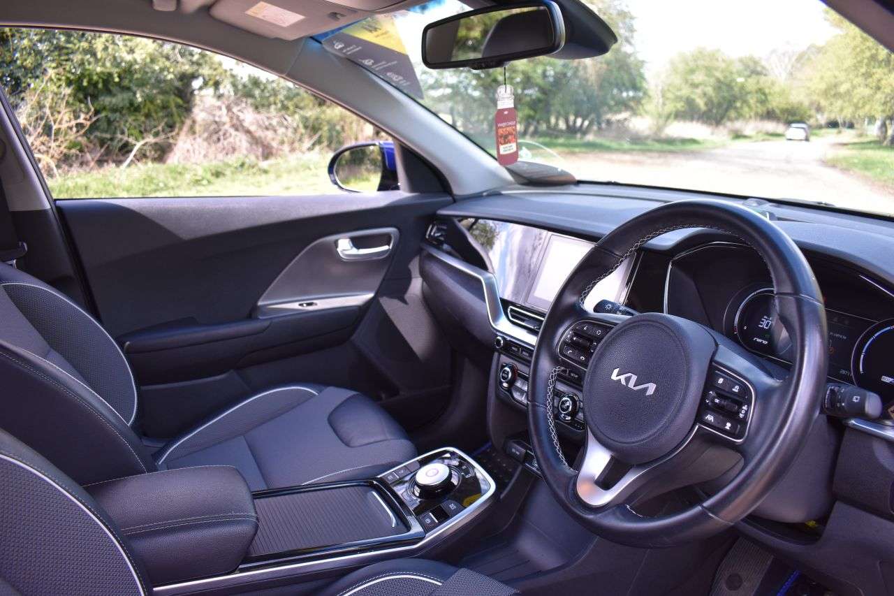 2022 KIA NIRO 2022 KIA NIRO