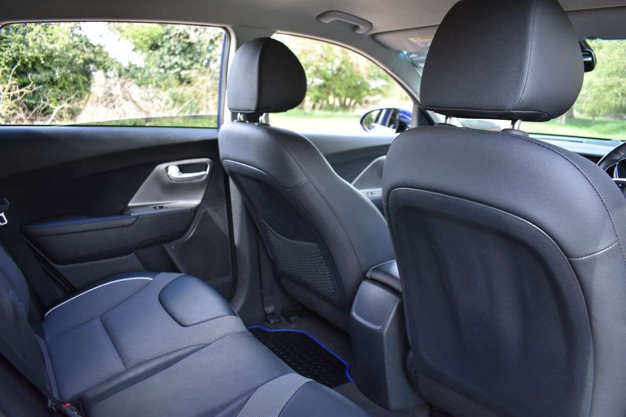 2022 KIA NIRO 2022 KIA NIRO