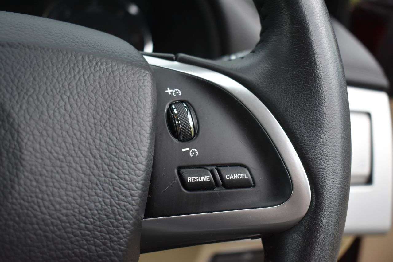 2014 JAGUAR XF 2014 JAGUAR XF