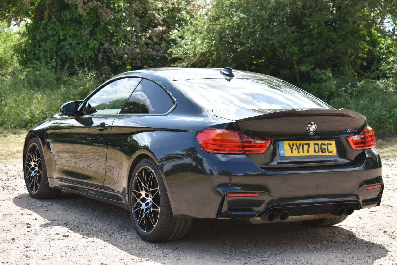 null BMW M4 null BMW M4