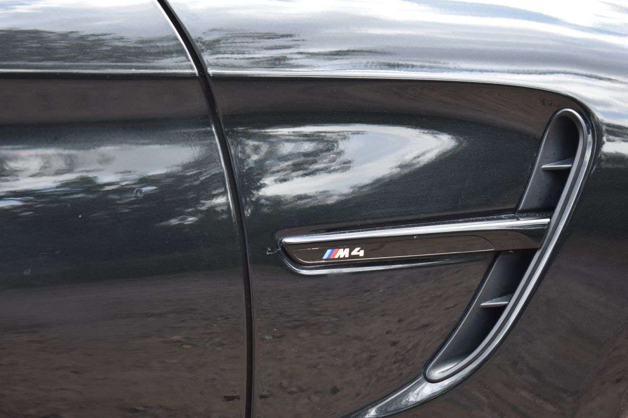 null BMW M4 null BMW M4