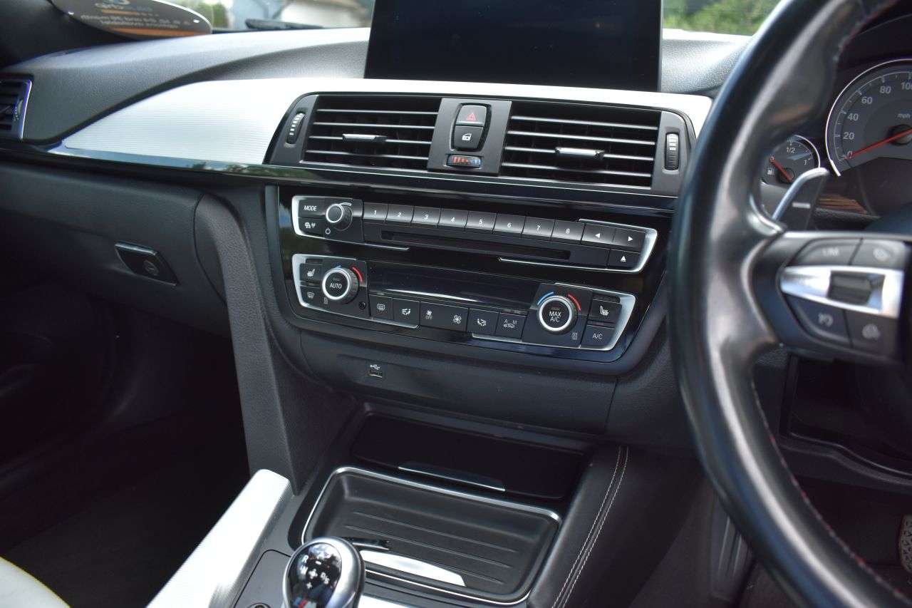 null BMW M4 null BMW M4