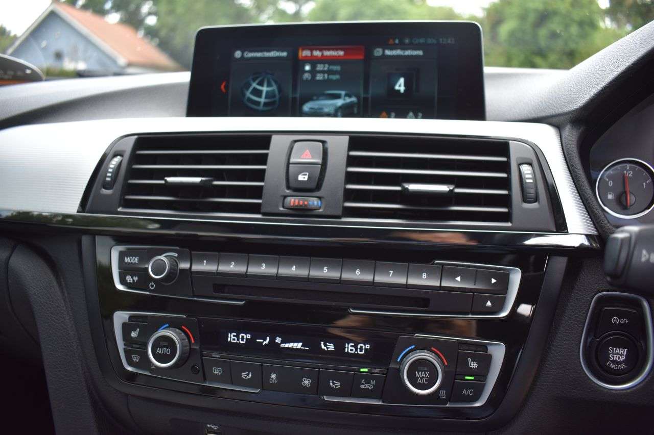 null BMW M4 null BMW M4