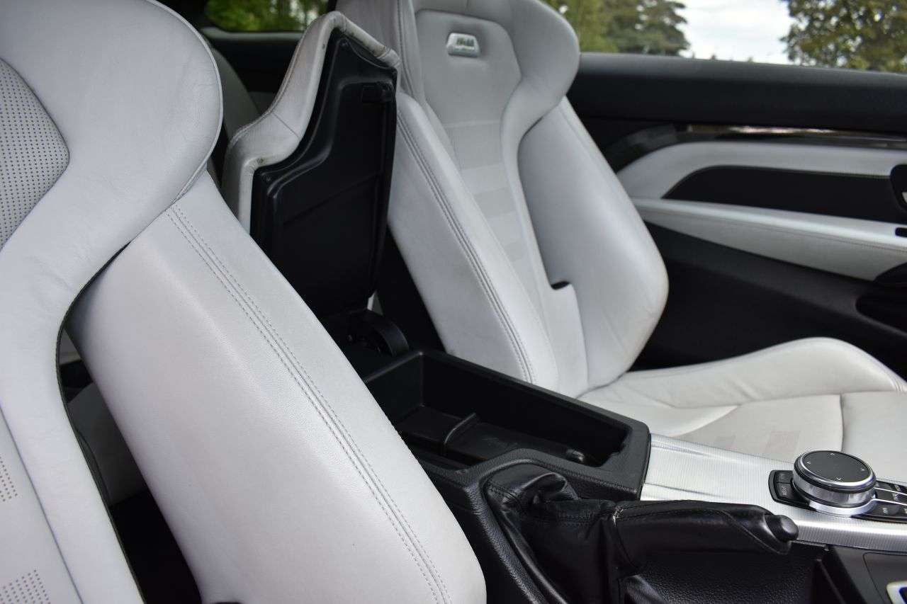 null BMW M4 null BMW M4