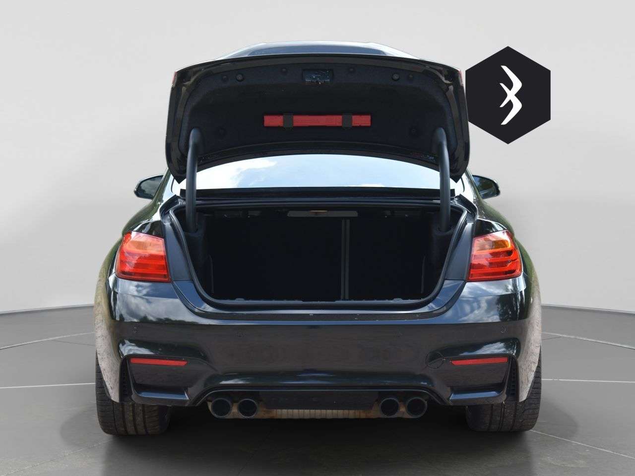 null BMW M4 null BMW M4