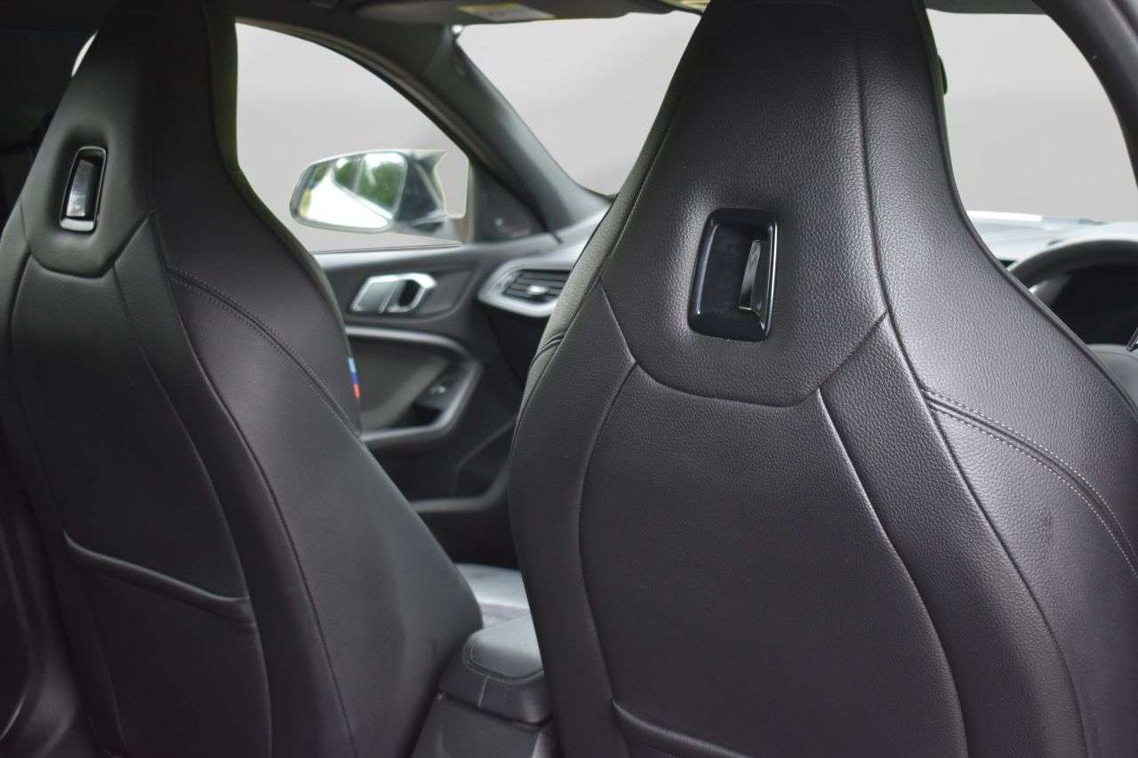 2019 BMW 1 SERIES 2019 BMW 1 SERIES