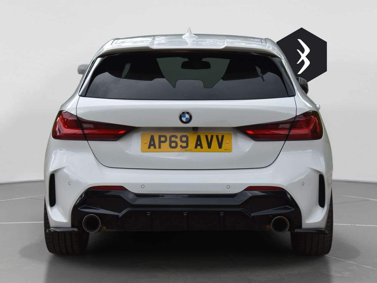 2019 BMW 1 SERIES 2019 BMW 1 SERIES