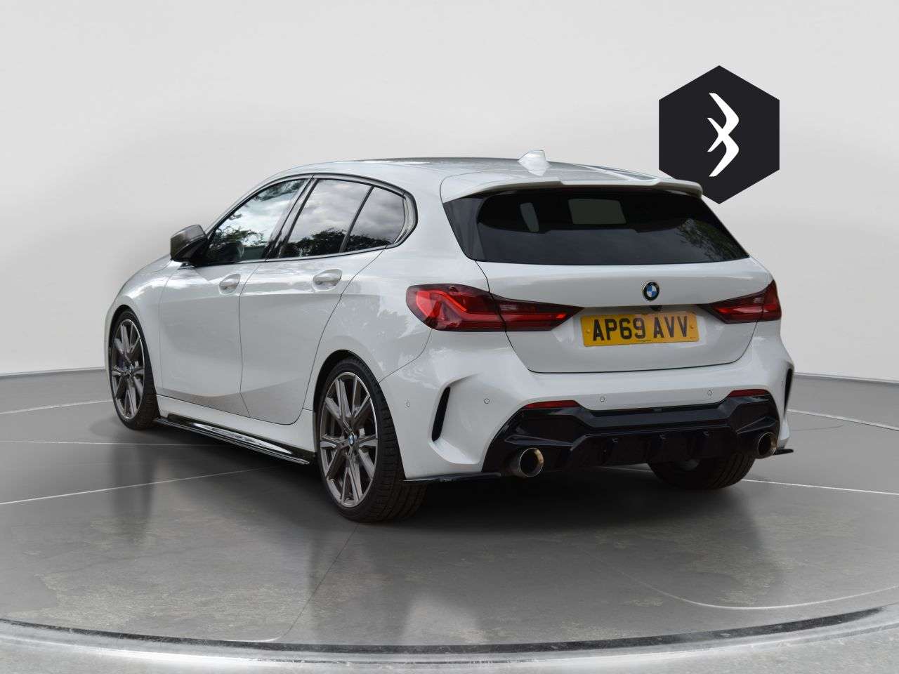 2019 BMW 1 SERIES 2019 BMW 1 SERIES