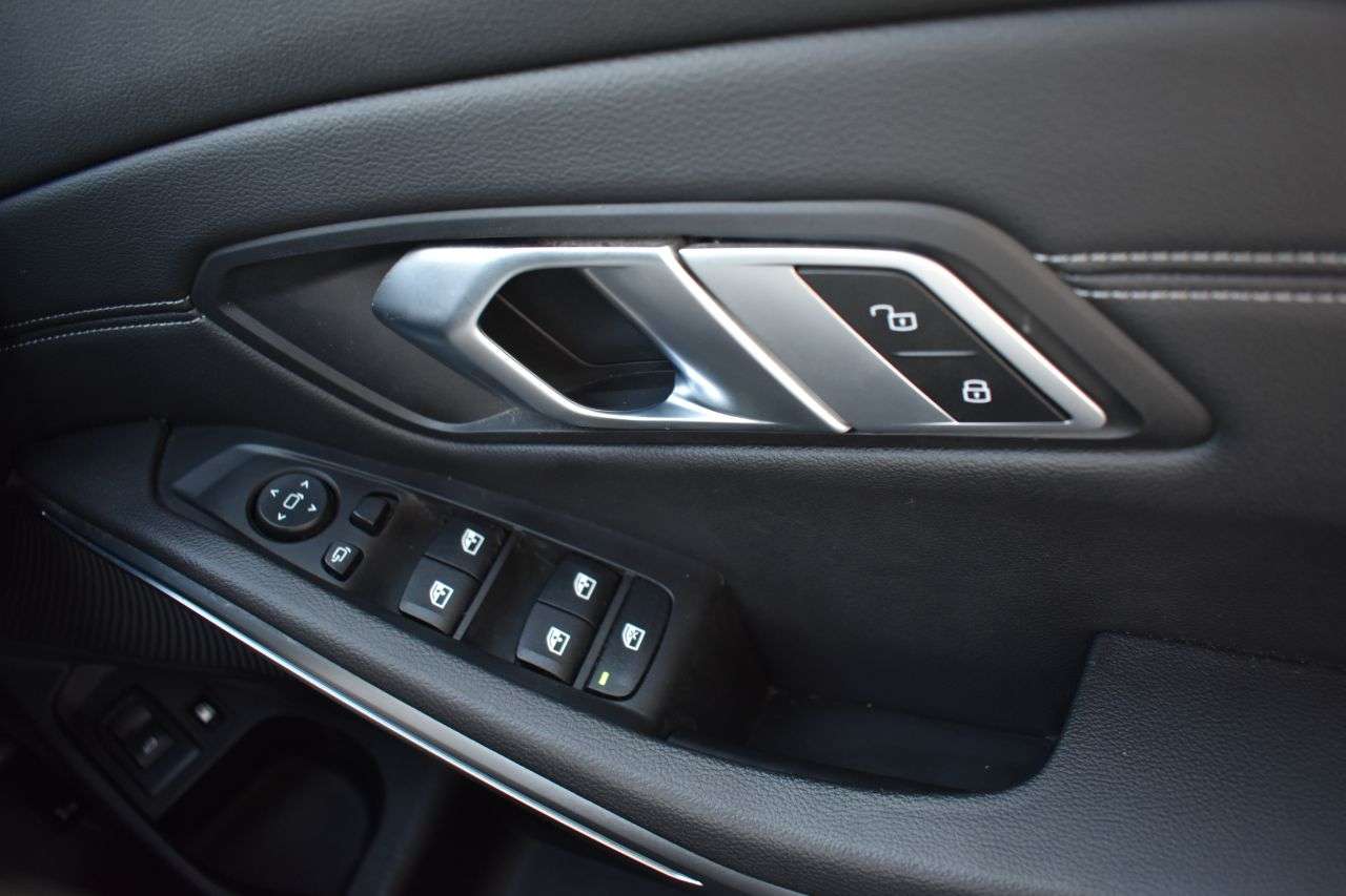 2021 BMW 3 SERIES 2021 BMW 3 SERIES