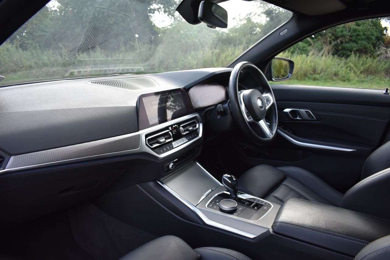 2021 BMW 3 SERIES 2021 BMW 3 SERIES