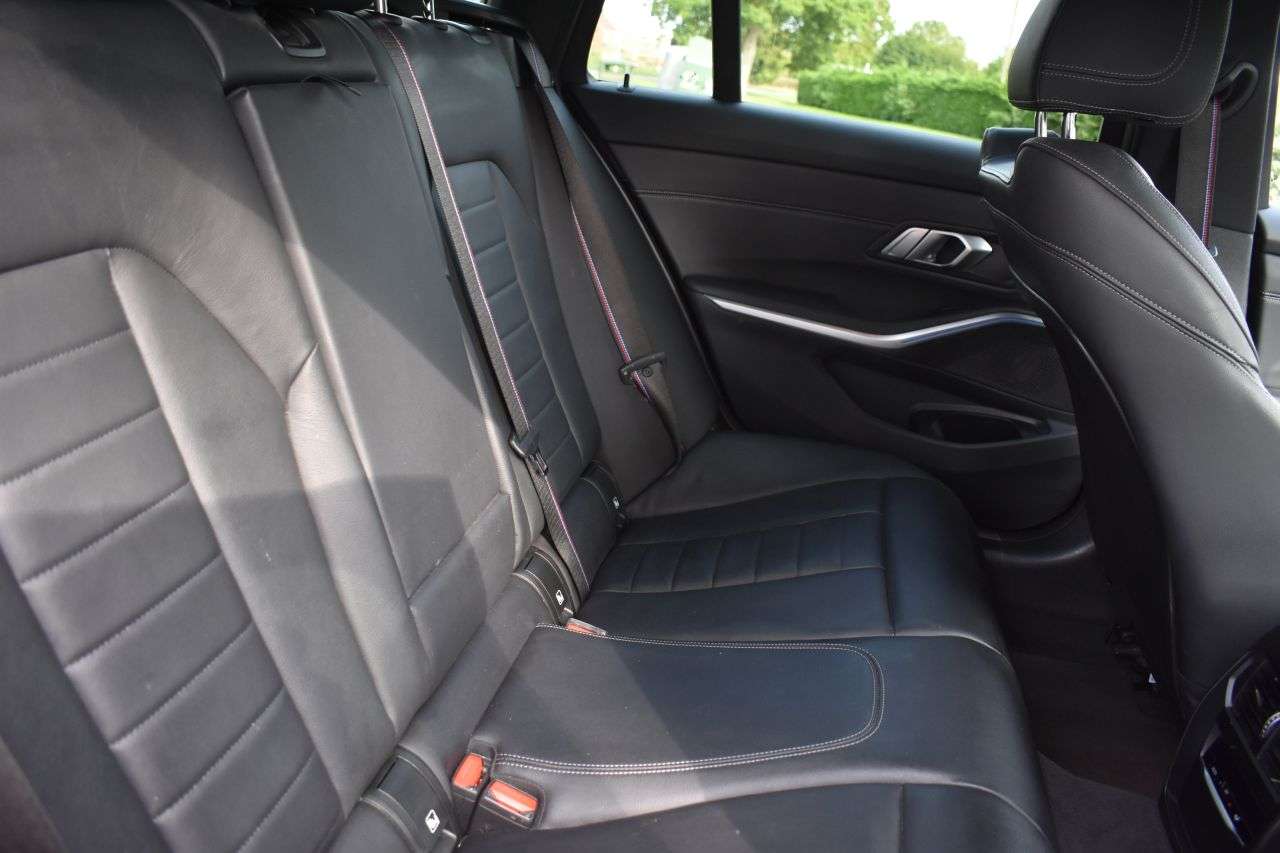 2021 BMW 3 SERIES 2021 BMW 3 SERIES