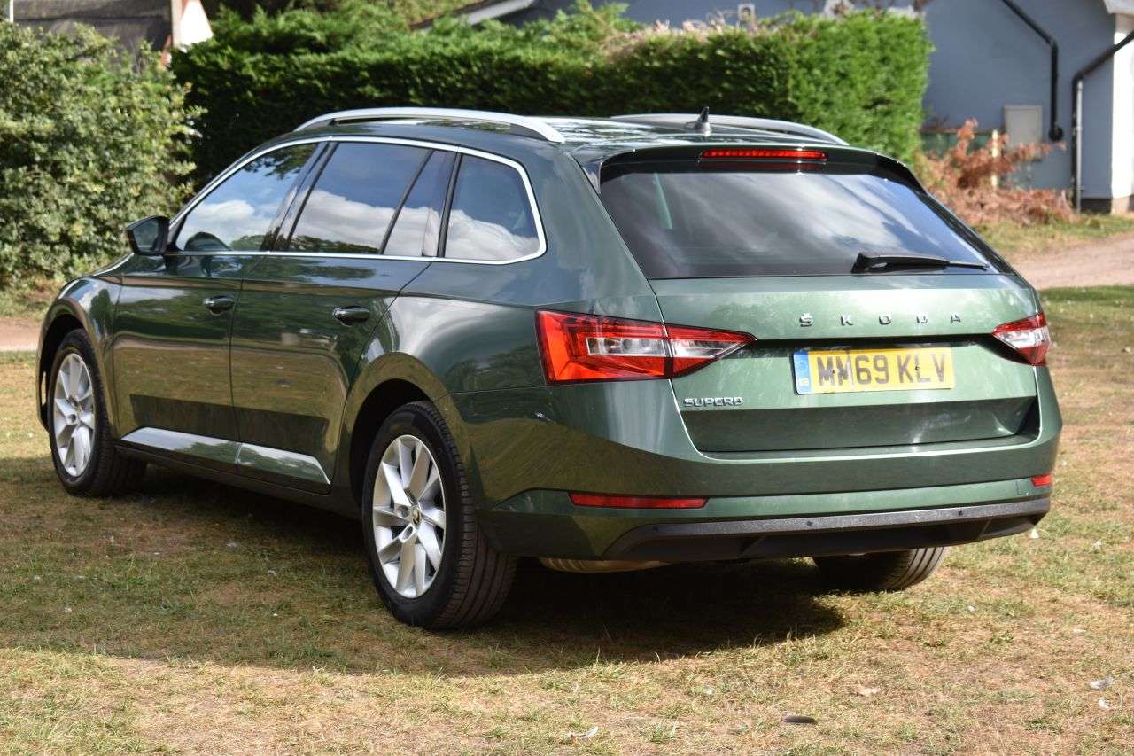 2020 SKODA SUPERB 2020 SKODA SUPERB