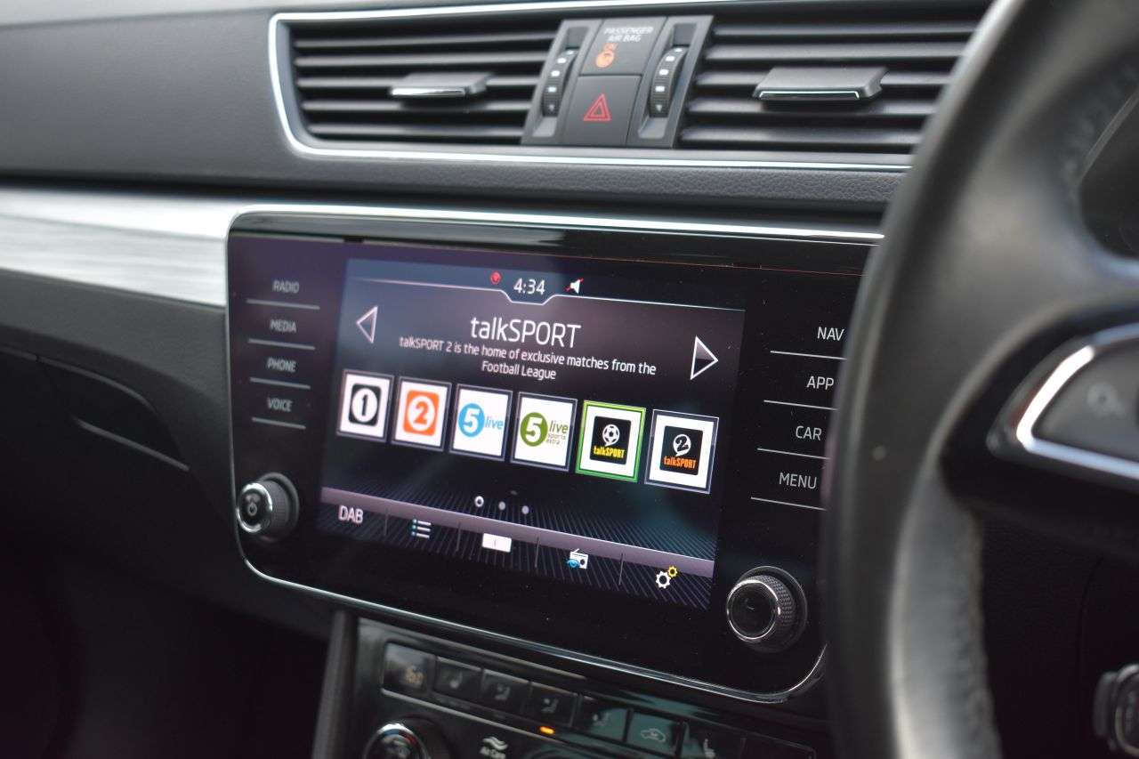 2020 SKODA SUPERB 2020 SKODA SUPERB