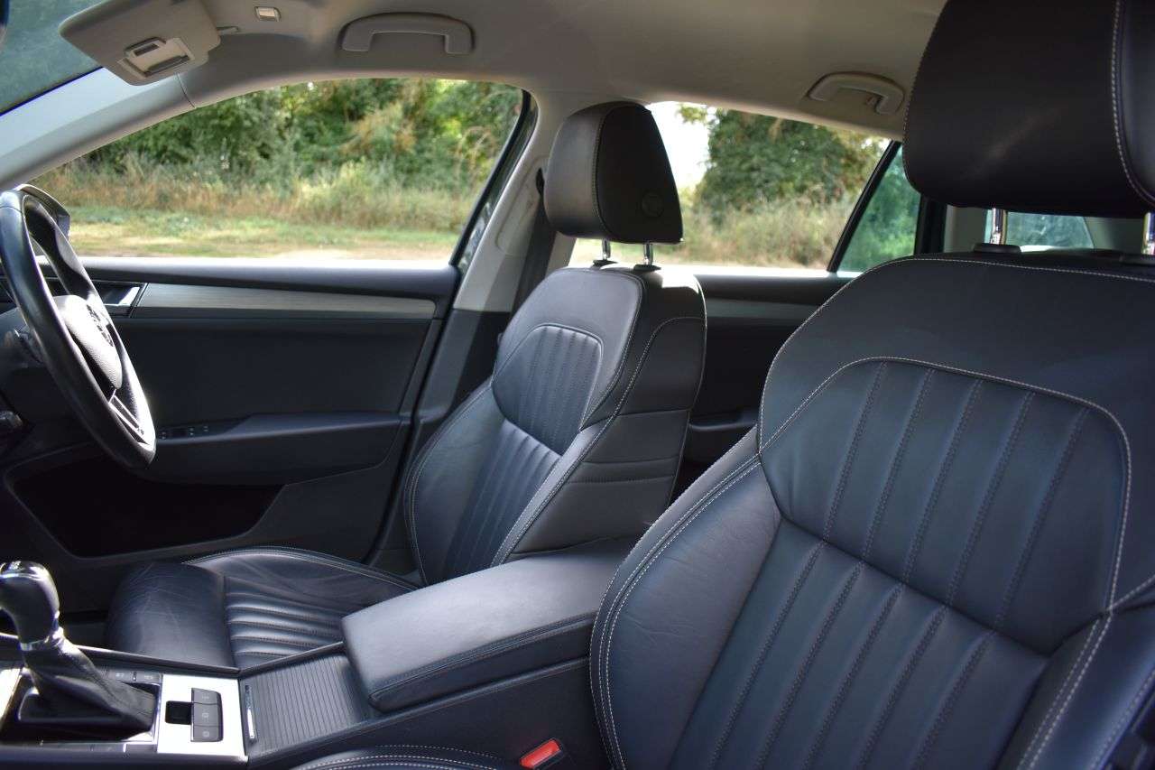 2020 SKODA SUPERB 2020 SKODA SUPERB