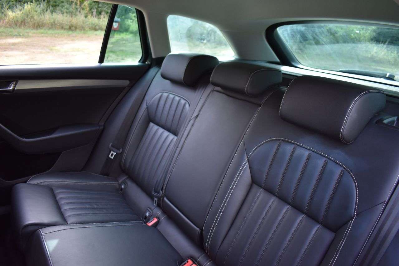 2020 SKODA SUPERB 2020 SKODA SUPERB