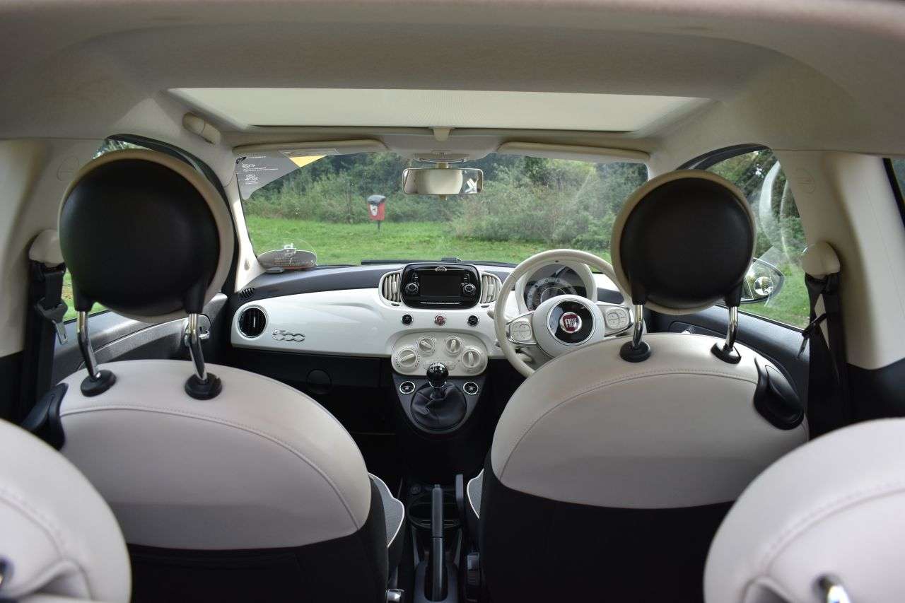 2019 FIAT 500 2019 FIAT 500