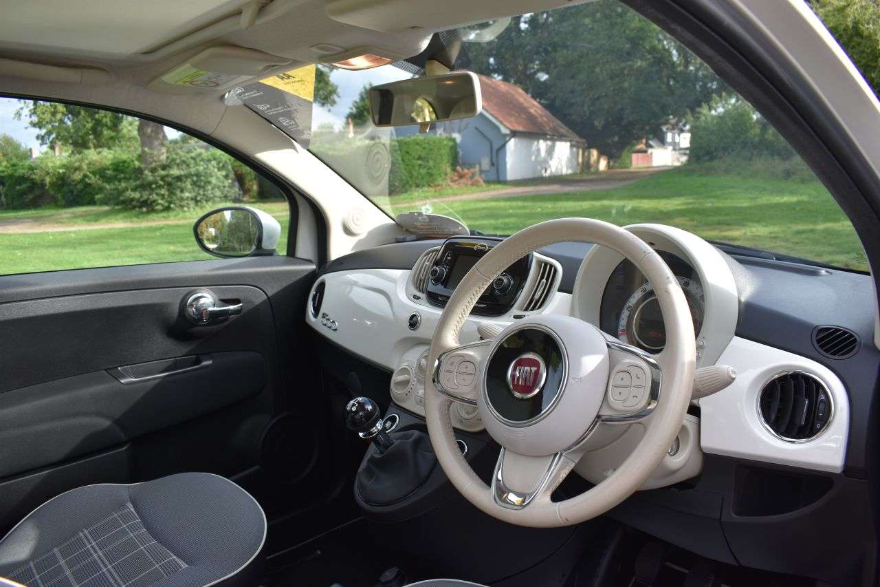 2019 FIAT 500 2019 FIAT 500
