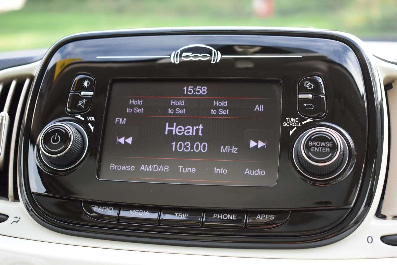 2019 FIAT 500 2019 FIAT 500