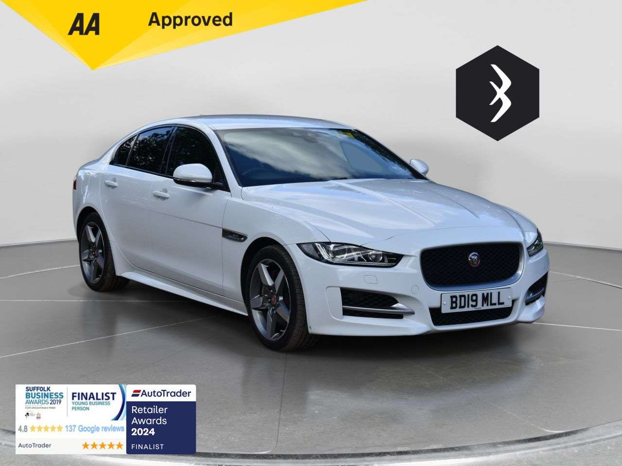 2019 JAGUAR XE 2019 JAGUAR XE
