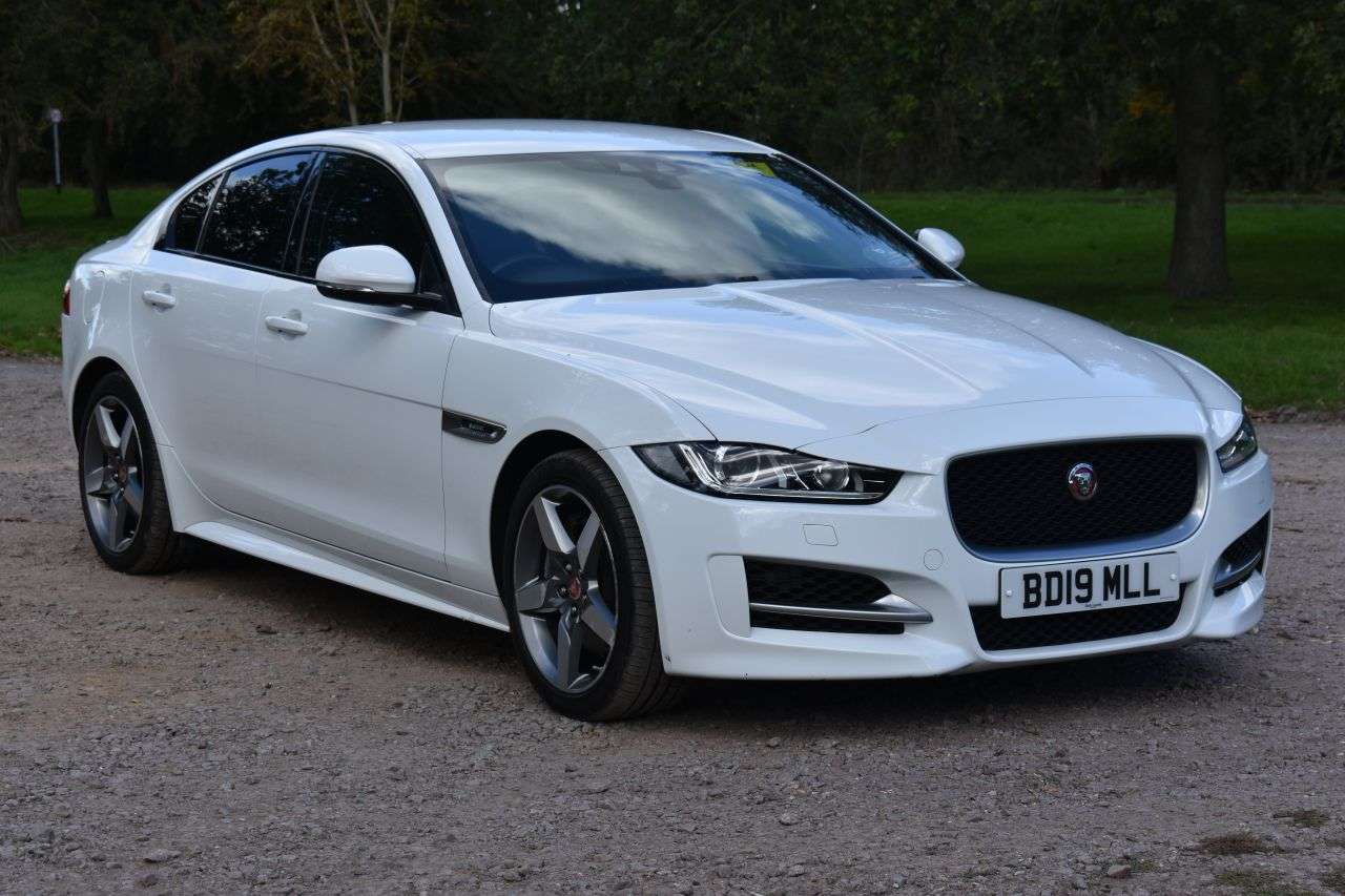 2019 JAGUAR XE 2019 JAGUAR XE