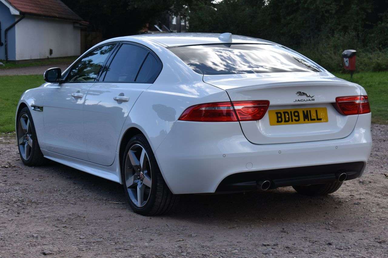 2019 JAGUAR XE 2019 JAGUAR XE