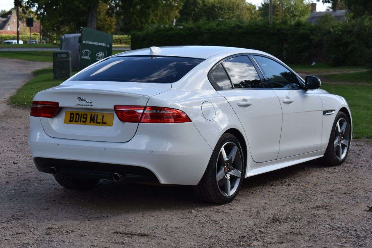 2019 JAGUAR XE 2019 JAGUAR XE