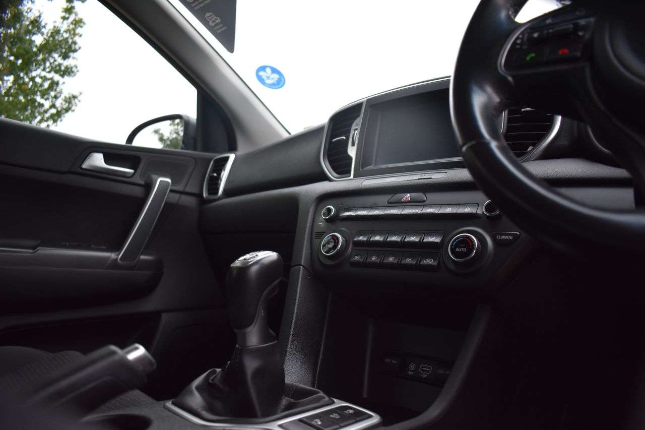 2018 KIA SPORTAGE 2018 KIA SPORTAGE