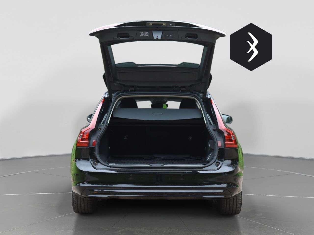 2022 VOLVO V90 2022 VOLVO V90