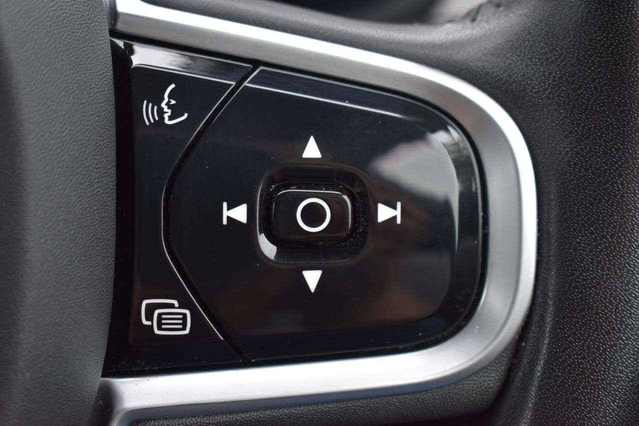 2022 VOLVO V90 2022 VOLVO V90