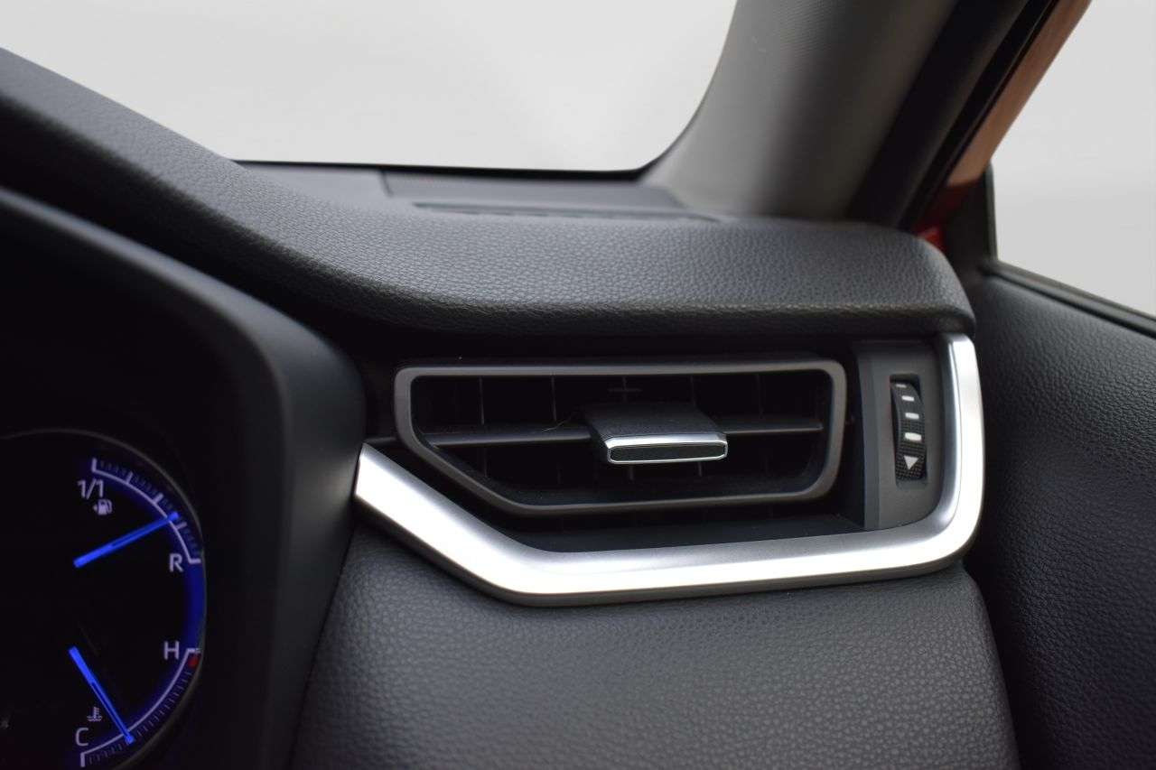 2019 TOYOTA RAV4 2019 TOYOTA RAV4