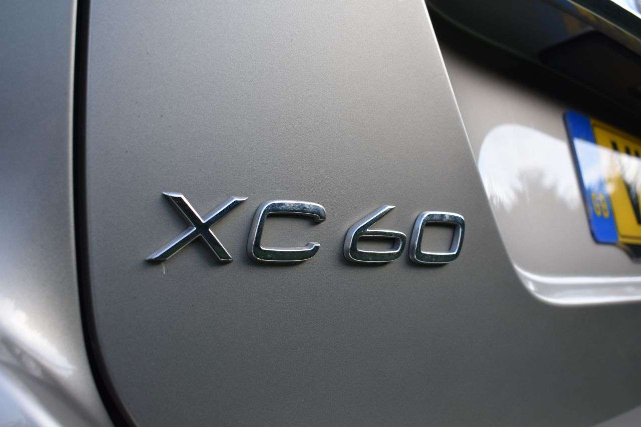 2015 VOLVO XC60 2015 VOLVO XC60