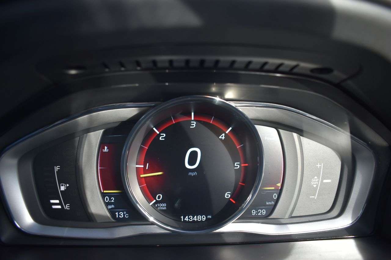 2015 VOLVO XC60 2015 VOLVO XC60