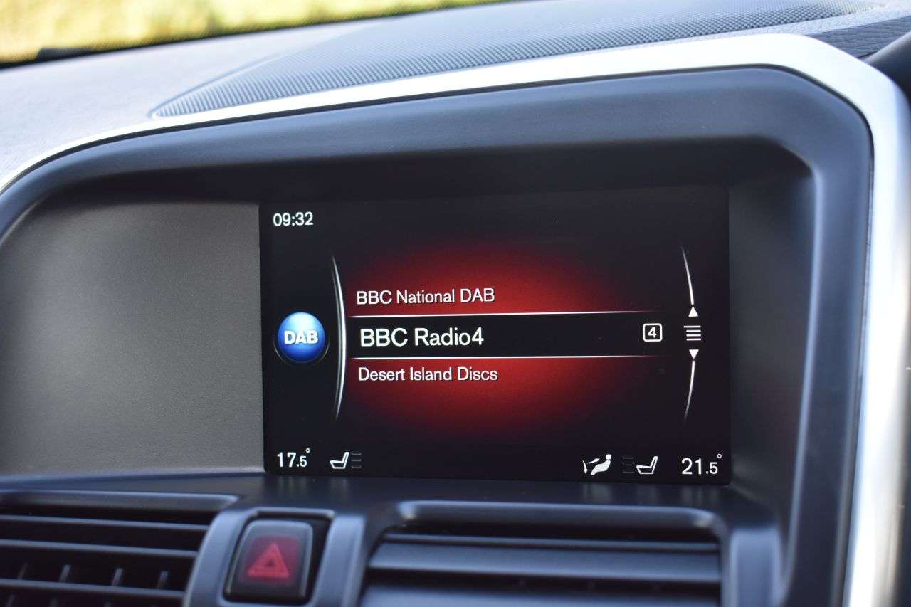 2015 VOLVO XC60 2015 VOLVO XC60