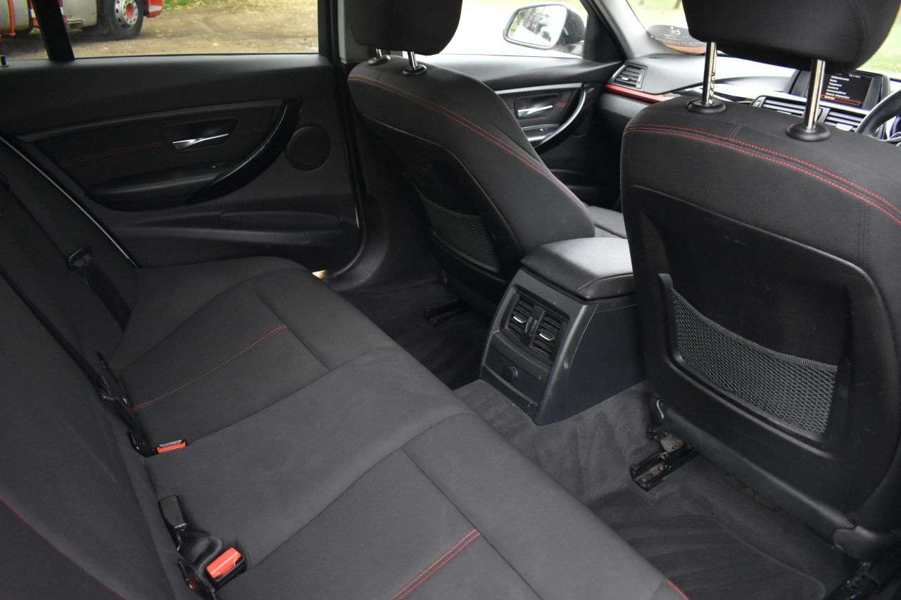 2013 BMW 3 SERIES 2013 BMW 3 SERIES