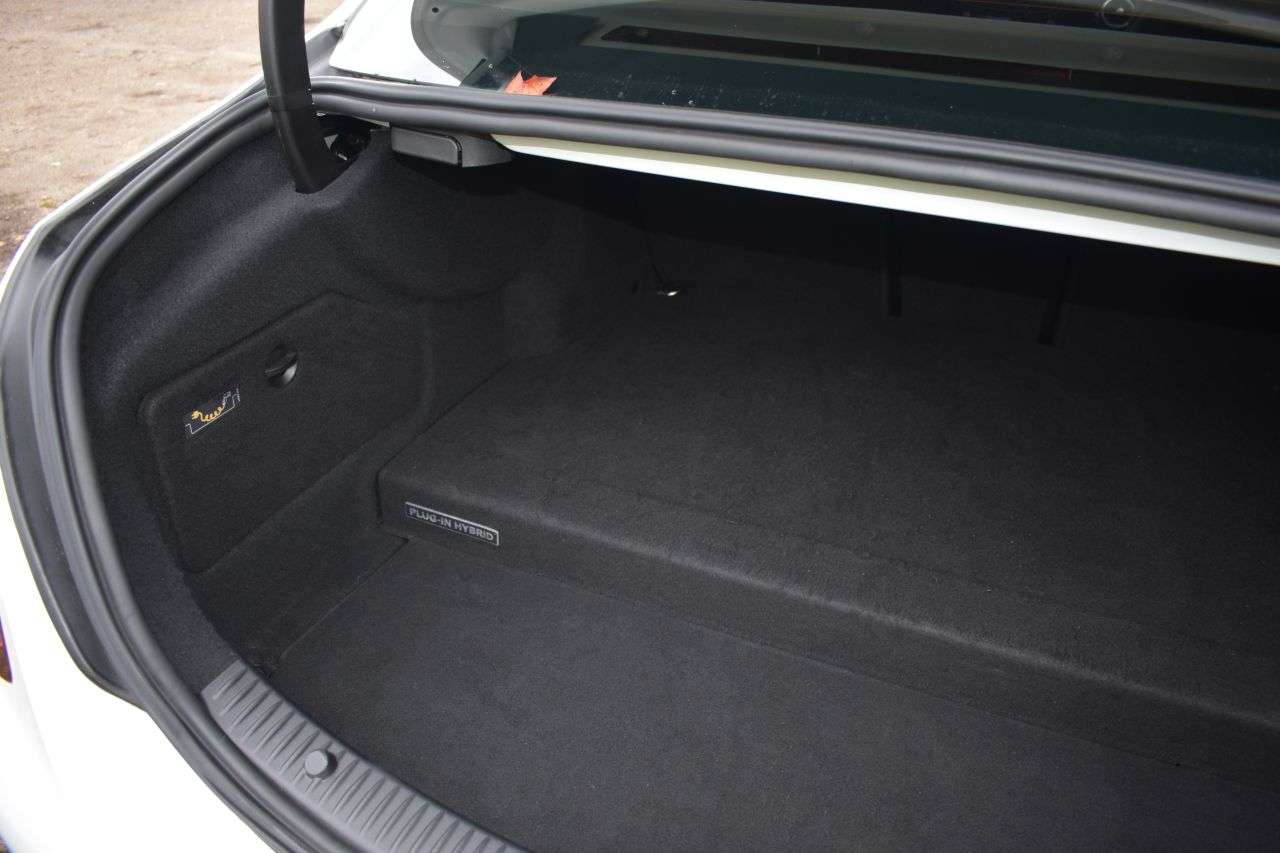 2017 MERCEDES-BENZ C-CLASS 2017 MERCEDES-BENZ C-CLASS